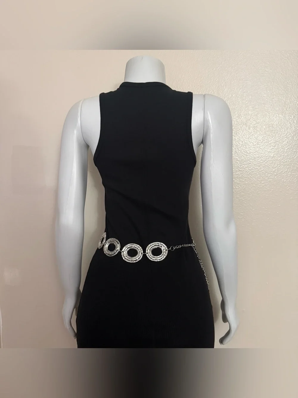 Silver tone metallic disc chain belt